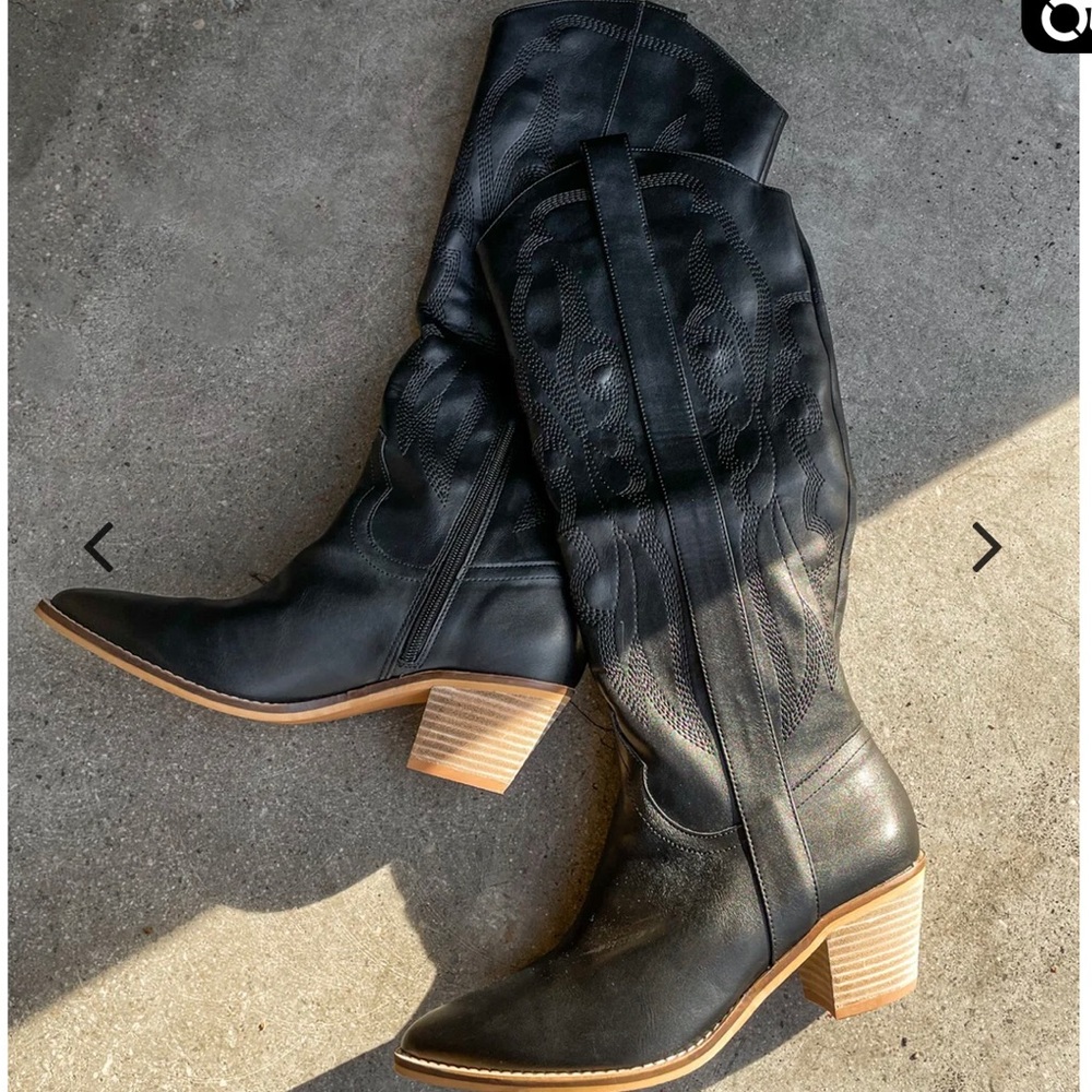 Black Cowboy Boots
